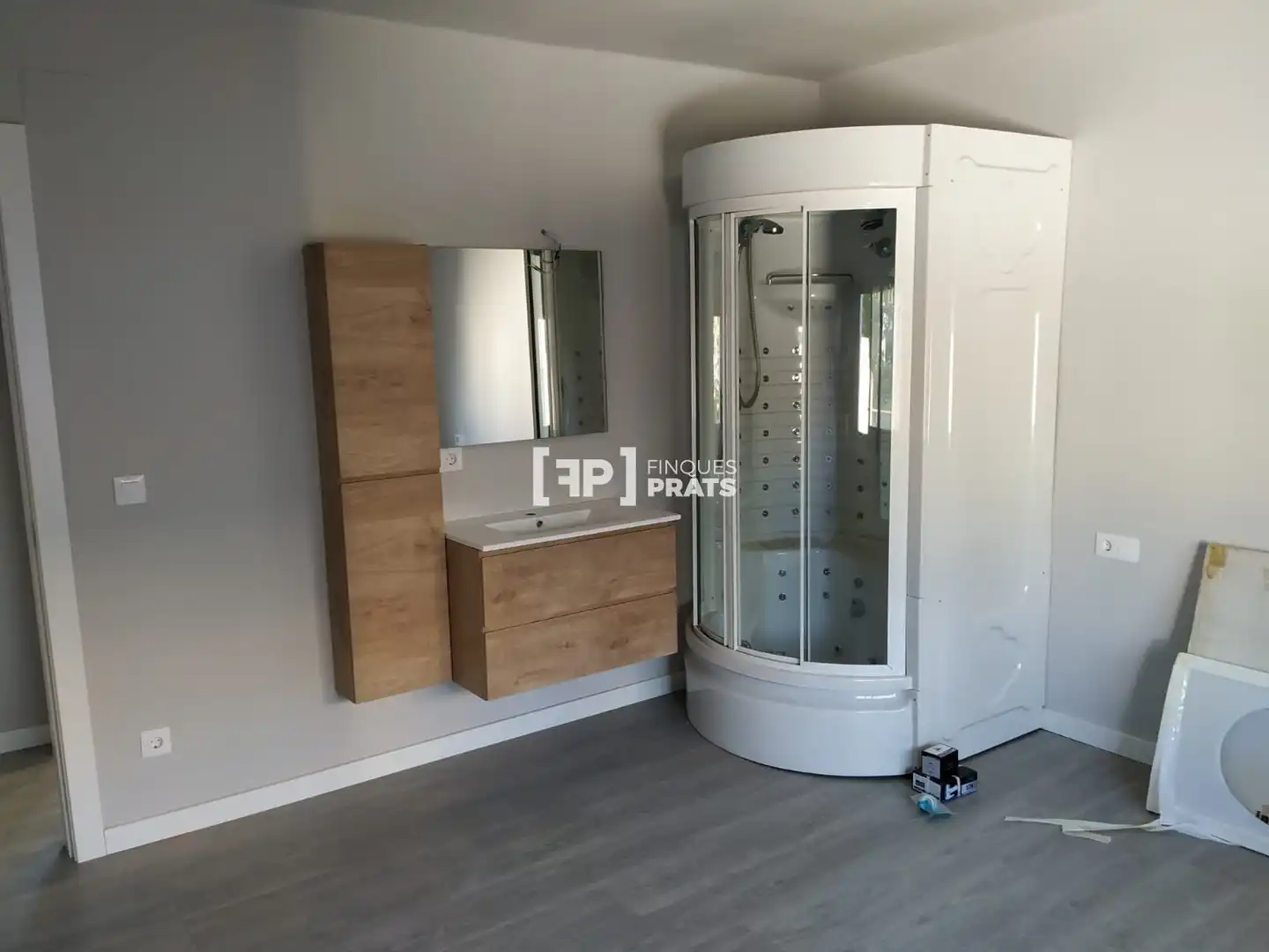 Bathroom of Flat for sale in Bellpuig  with Heating, Terrace and Storage room