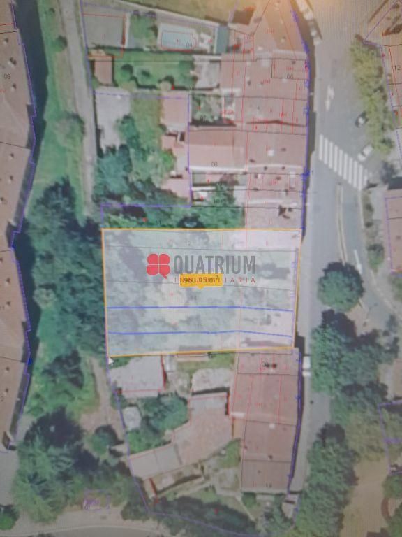 Residencial en venda en Santiago de Compostela 
