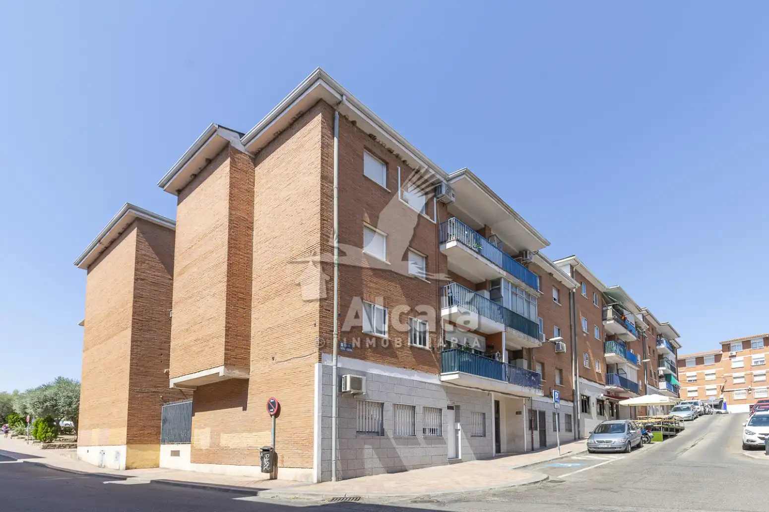 Vista exterior de Pis en venda en Linares amb Aire condicionat i Calefacció
