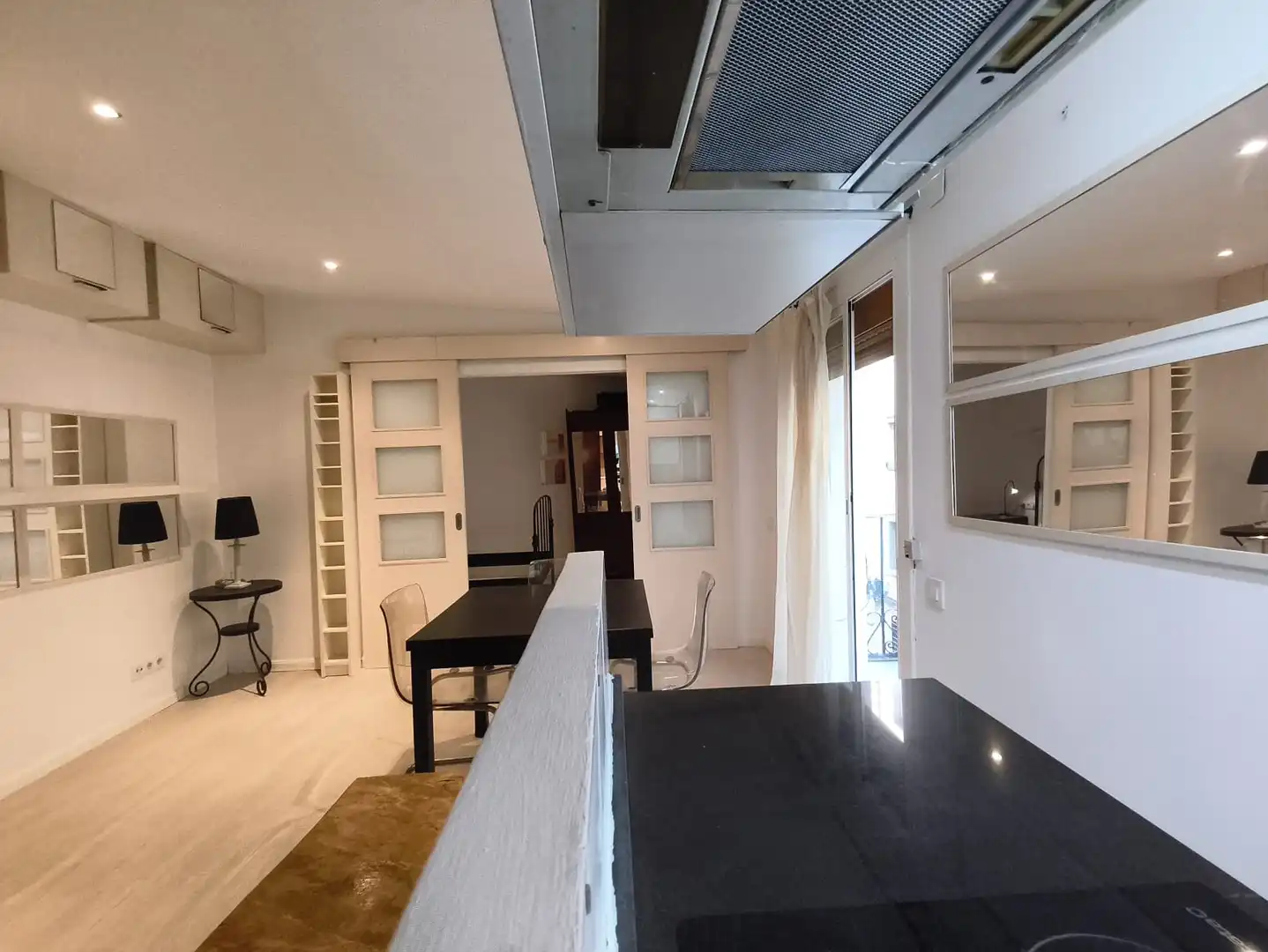 Dining room of Flat for sale in Barcelona  with Oven and Balcony