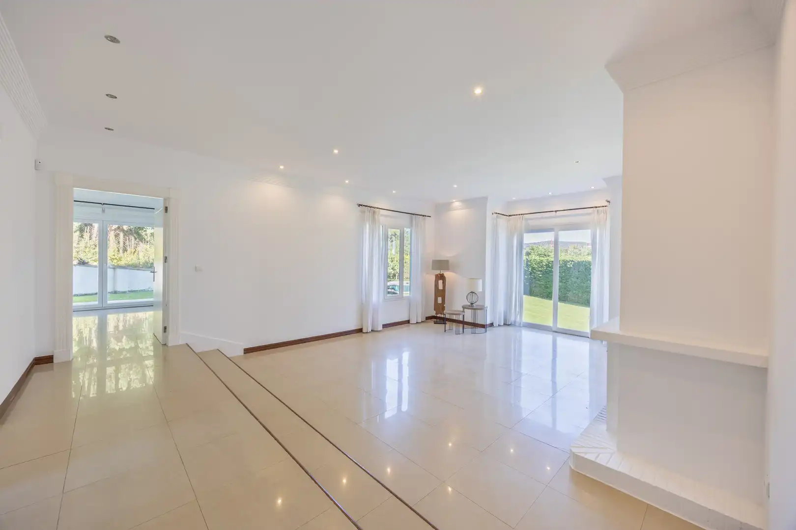 Sala de estar de Casa o chalet en venta en Sotogrande con Aire acondicionado, Jardín privado y Terraza