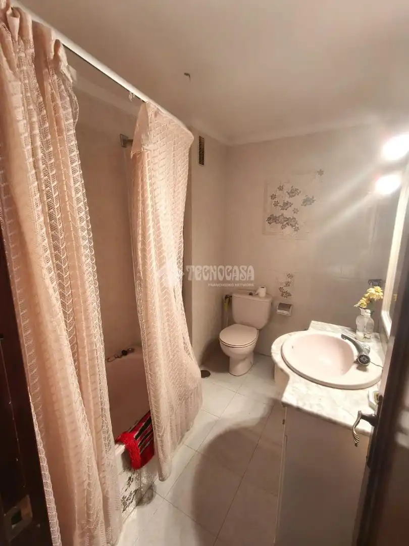 Bathroom of Flat for sale in Málaga