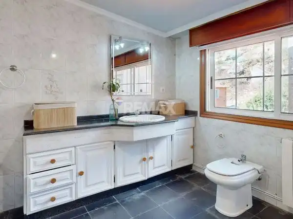 Bathroom of Houses for sale in Baiona  with Heating, Private garden and Parquet flooring