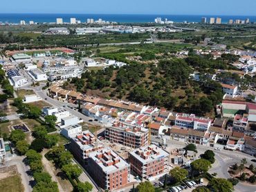 Adossat amb balcó en venda a Avenida ,31