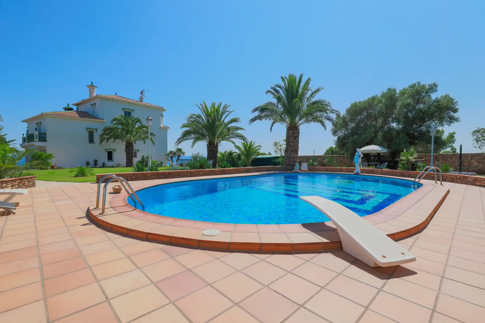 Swimming pool of Houses for sale in El Vendrell  with Private garden, Terrace and Swimming Pool
