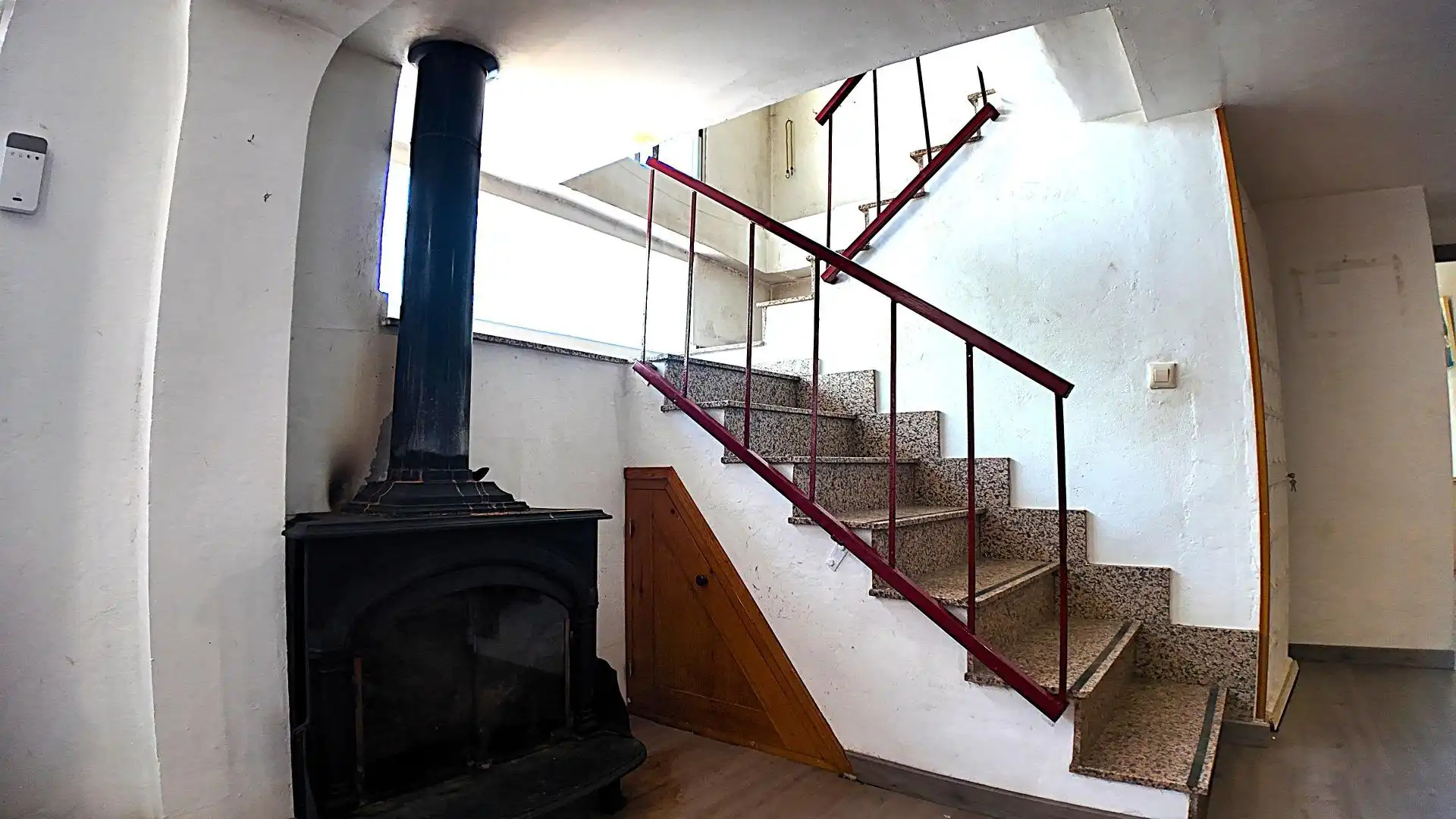 Houses for sale in Rubiá  with Heating, Private garden and Storage room