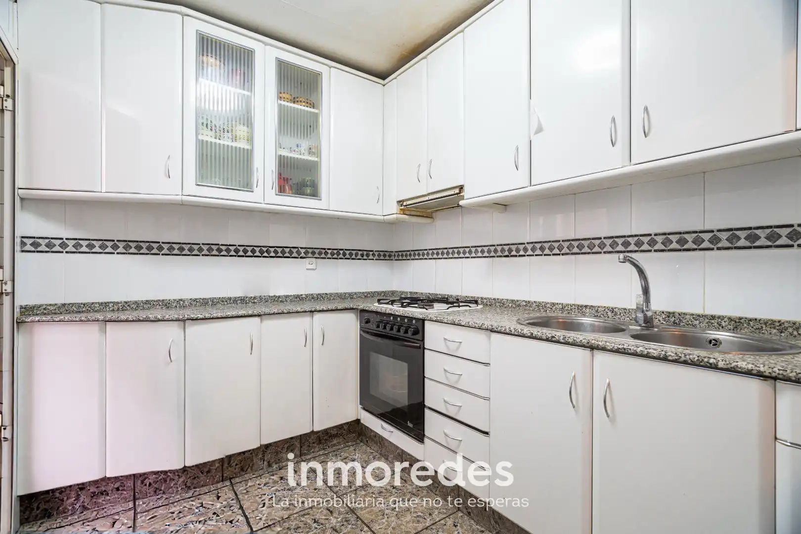 Cuina de Pis en venda en Barcelona amb Calefacció, Parquet i Balcó