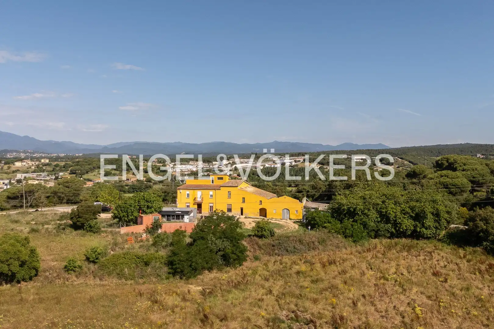 Vista exterior de Casa o xalet en venda en Tordera amb Calefacció, Jardí privat i Traster