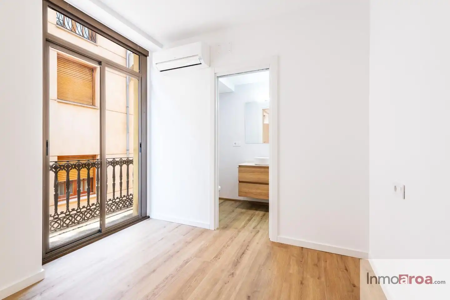 Bedroom of Flat for rent in Castellón de la Plana / Castelló de la Plana  with Air Conditioner, Heating and Furnished