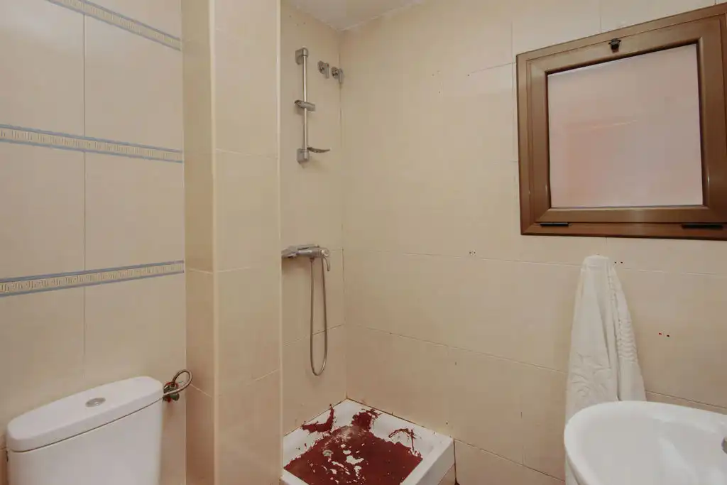 Badezimmer von Wohnung zum Verkauf in Sabadell