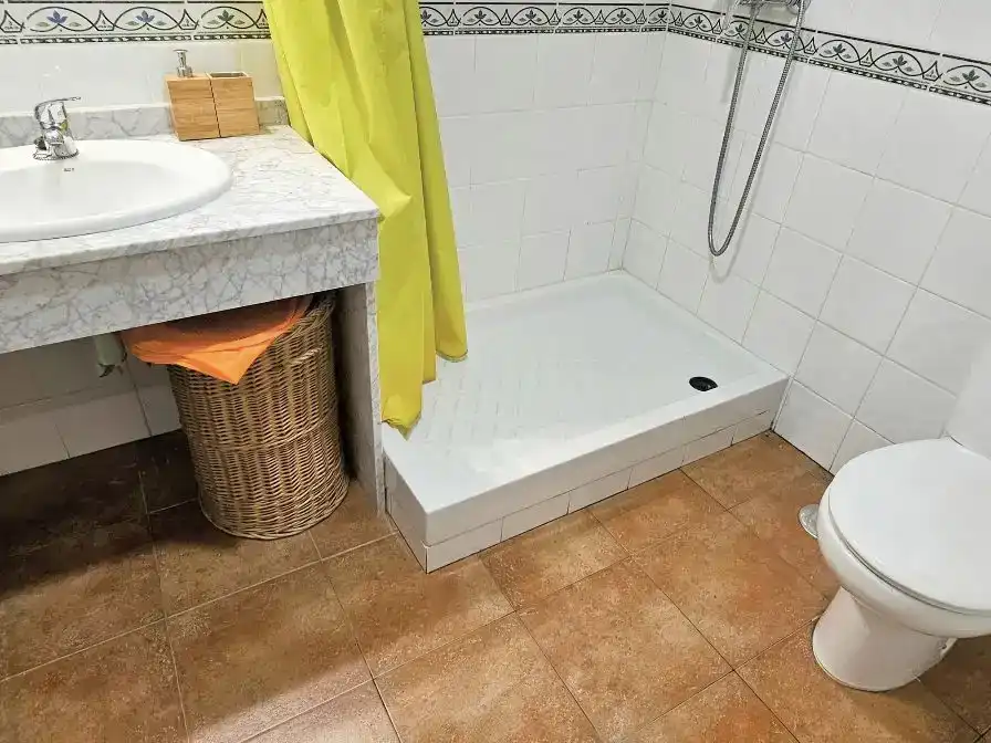Baño de Piso en venta en Grajera, Segovia