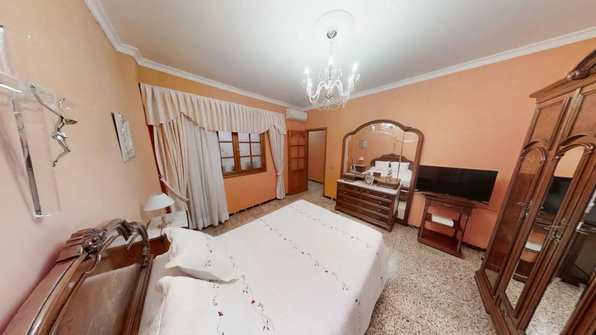 Bedroom of Houses for sale in Telde  with Air Conditioner, Heating and Storage room