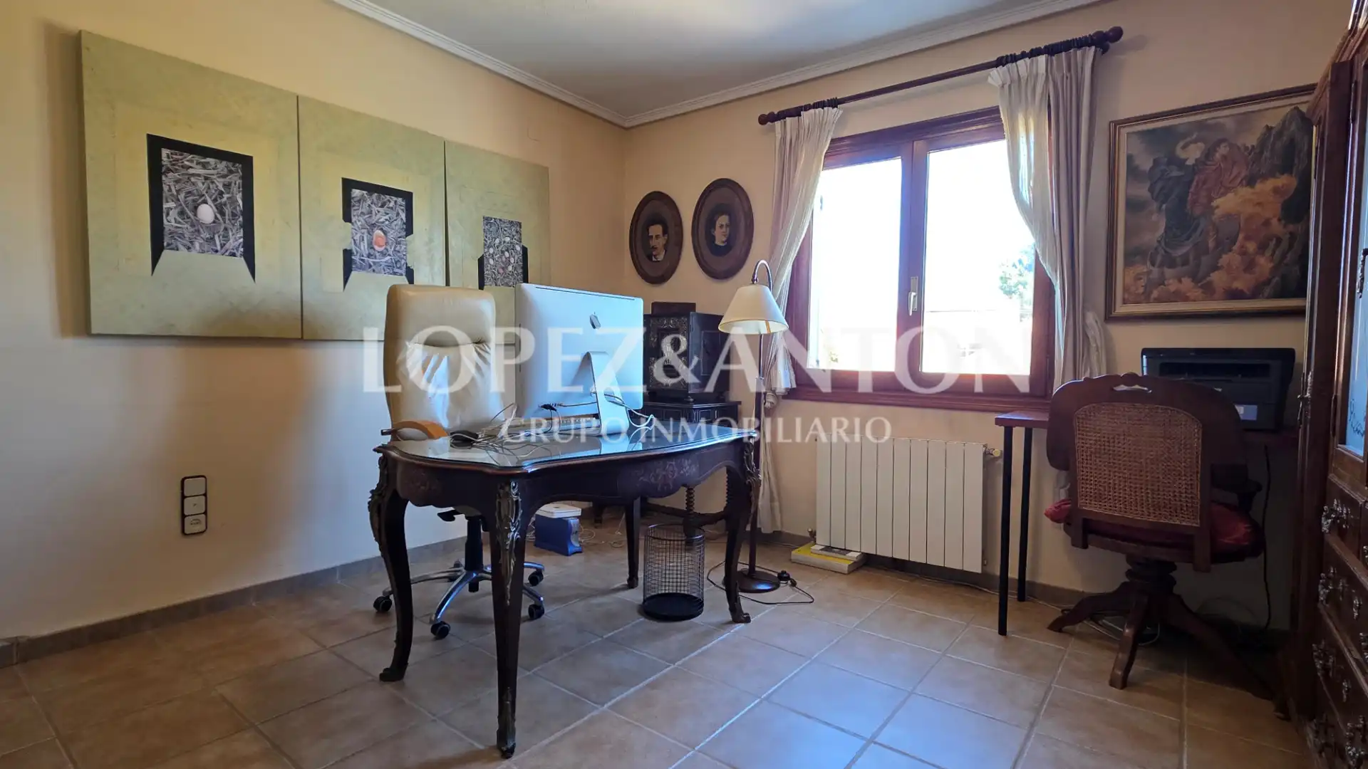 Houses for sale in L'Eliana  with Air Conditioner, Heating and Private garden