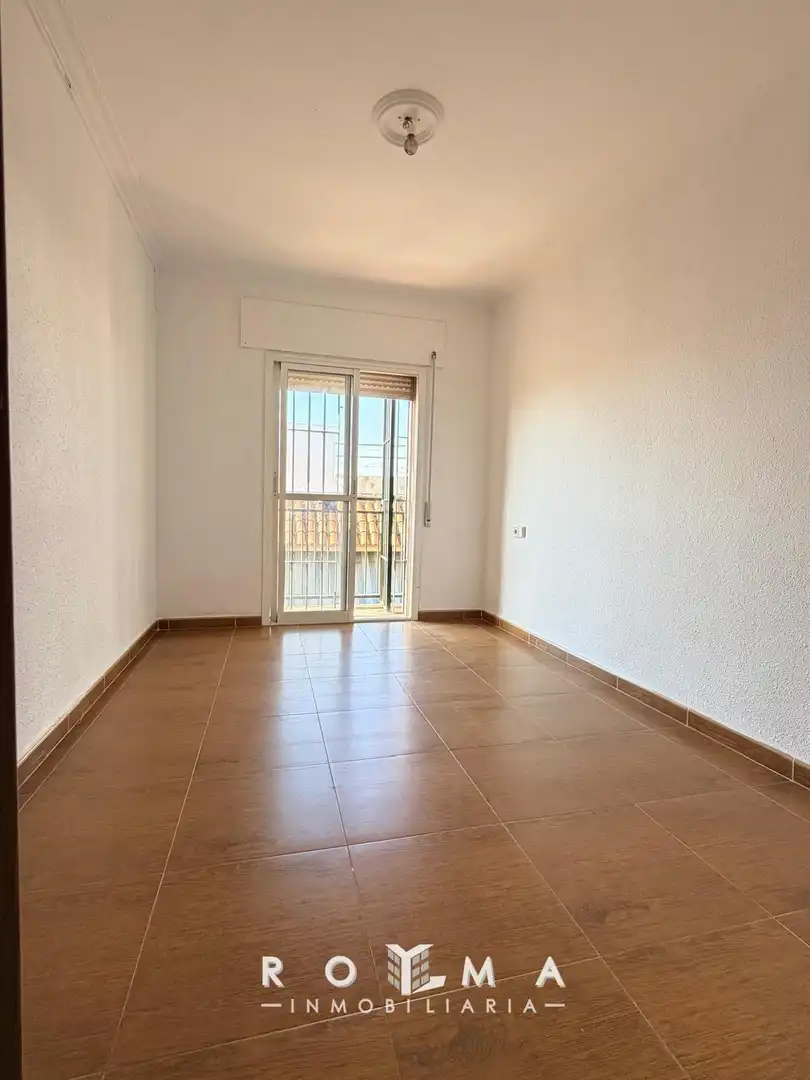 Piso en venta en Este - Alcosa- Torreblanca, imagen 3