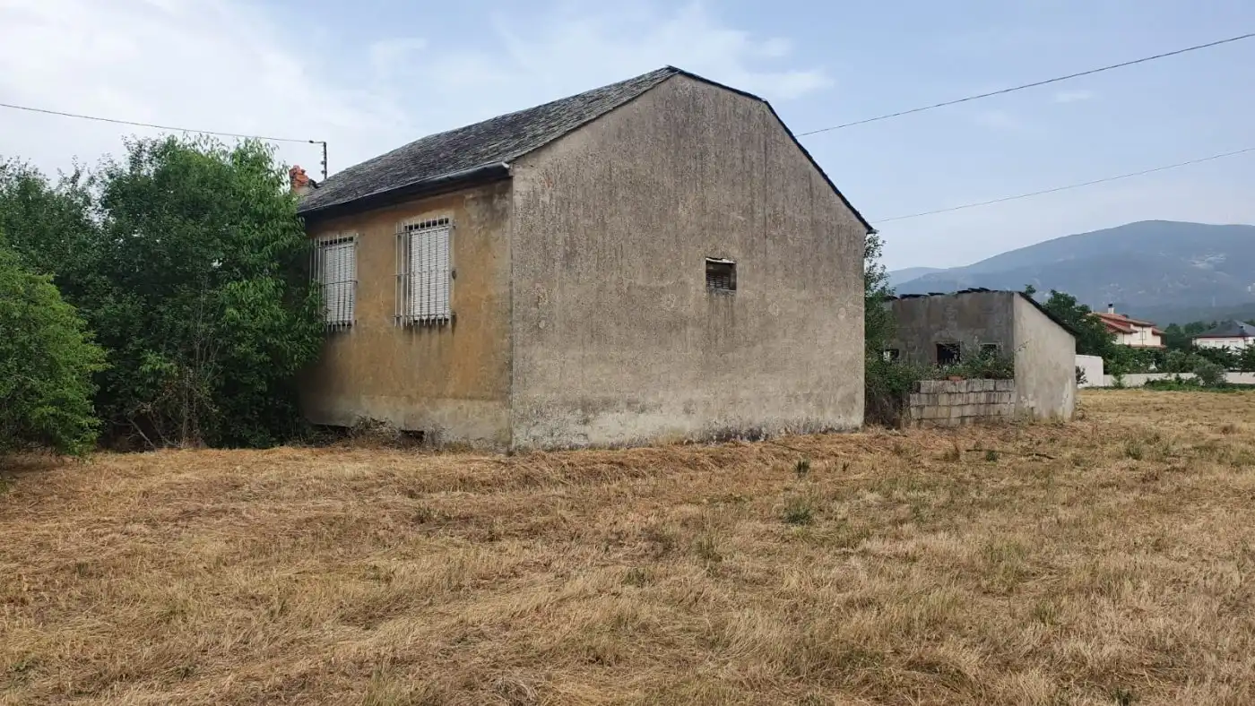 Casa rústica en venda a Congosto, imagen 2