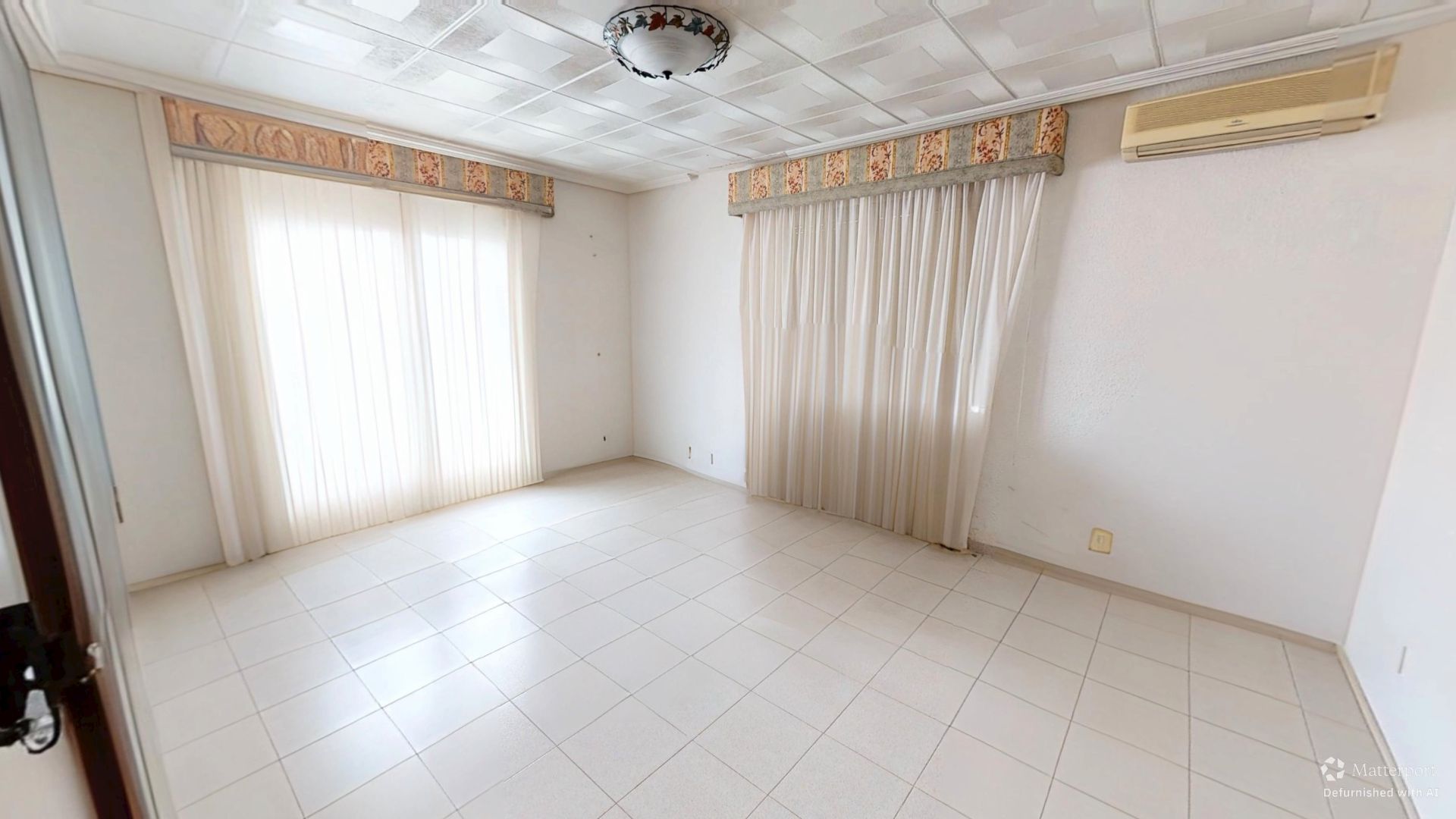 Sala d'estar de Casa o xalet en venda en El Campello amb Jardí privat, Forn i Rentadora