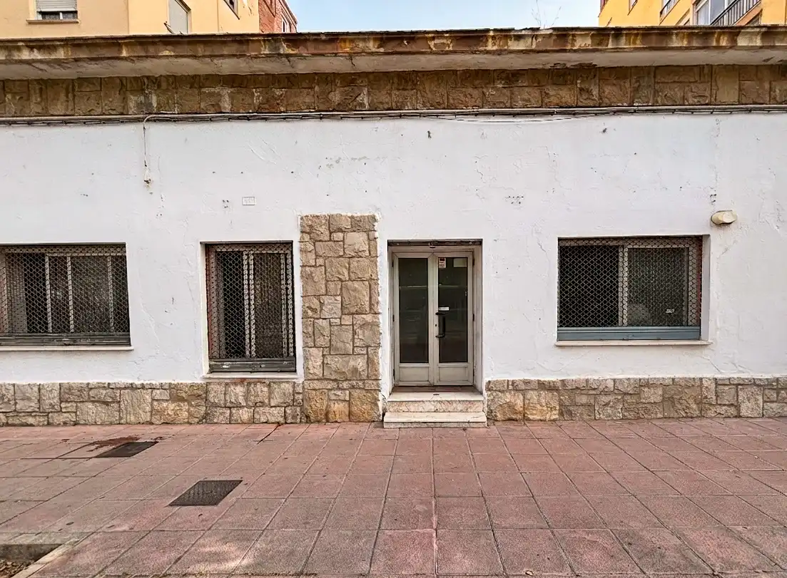 Locale commerciale in vendita a Avinguda del Mar, imagen 2