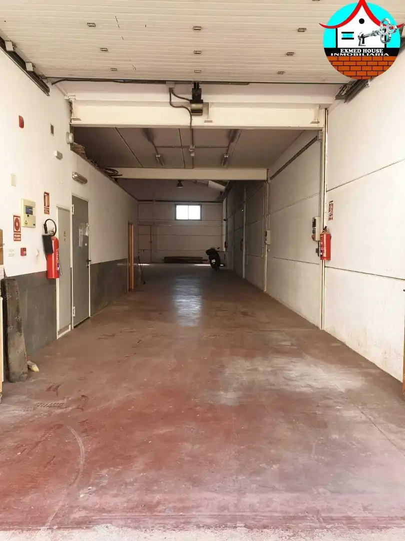 Nave industrielle à vendre à Viator