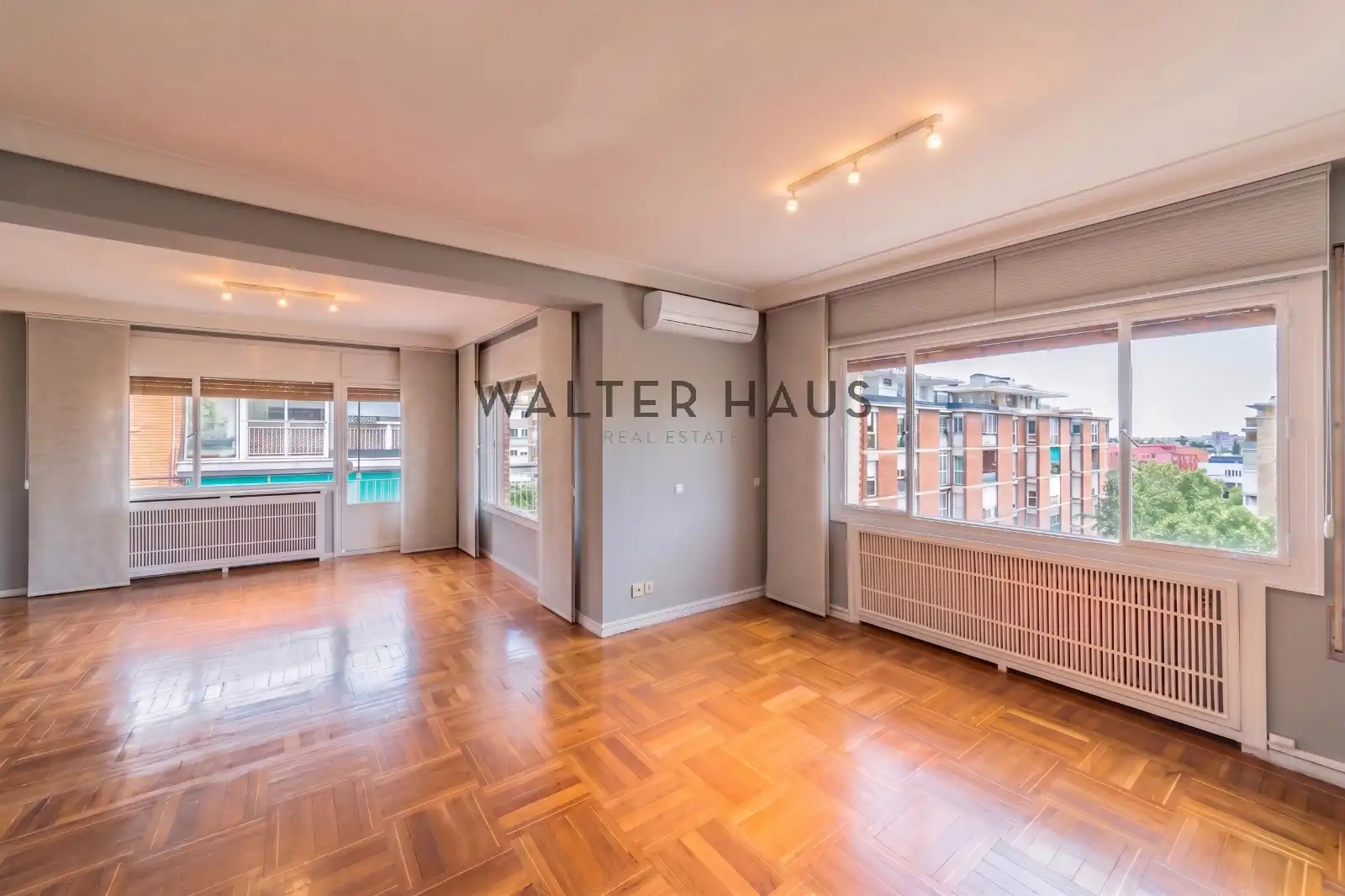 Sala de estar de Piso en venta en Madrid con Aire acondicionado, Calefacción y Terraza