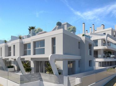 Reihenhaus mit Pool zum Verkauf in Estepona Pueblo