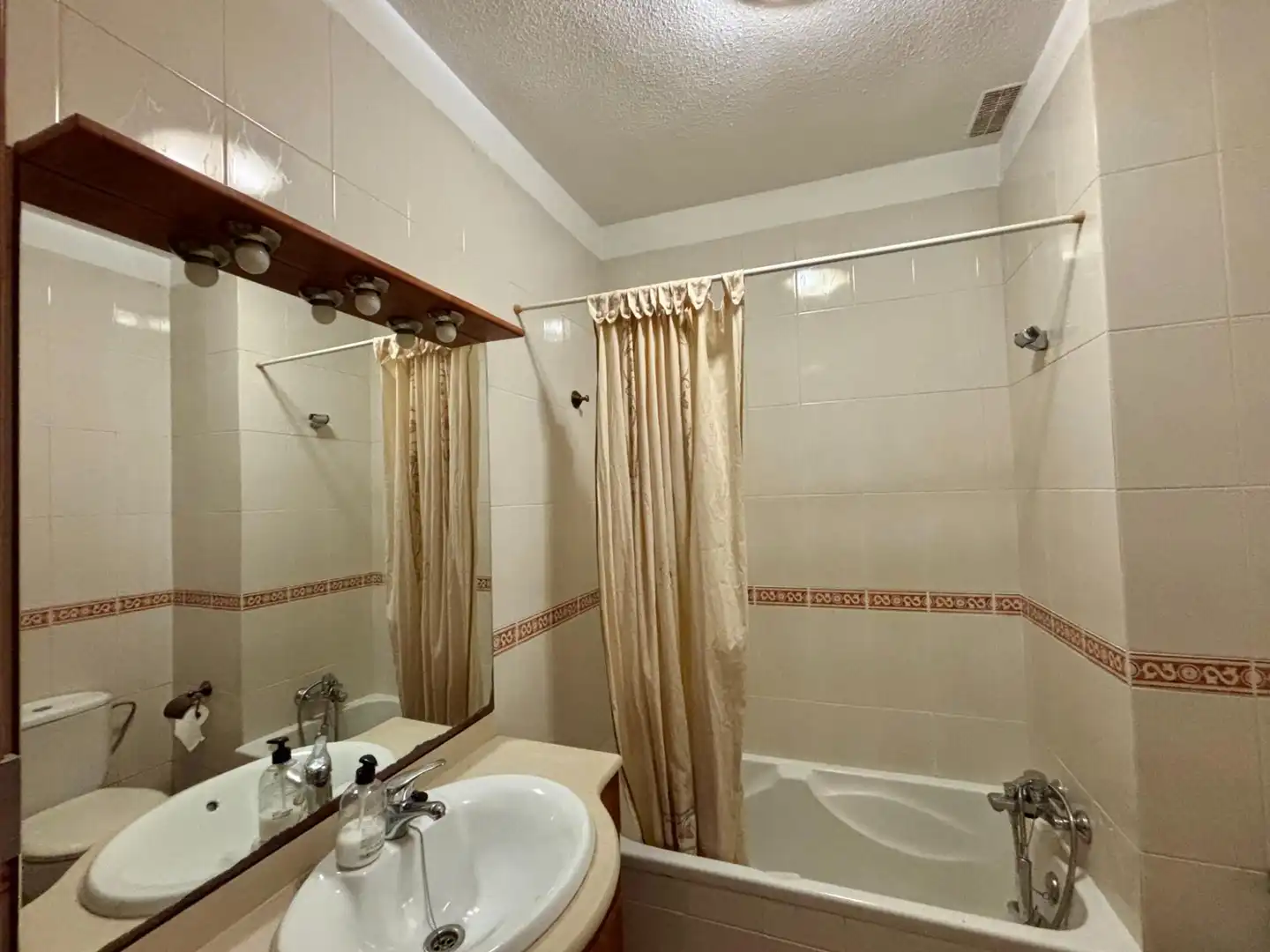 Badezimmer von Wohnung zum Verkauf in Santa Cruz de Tenerife mit Terrasse