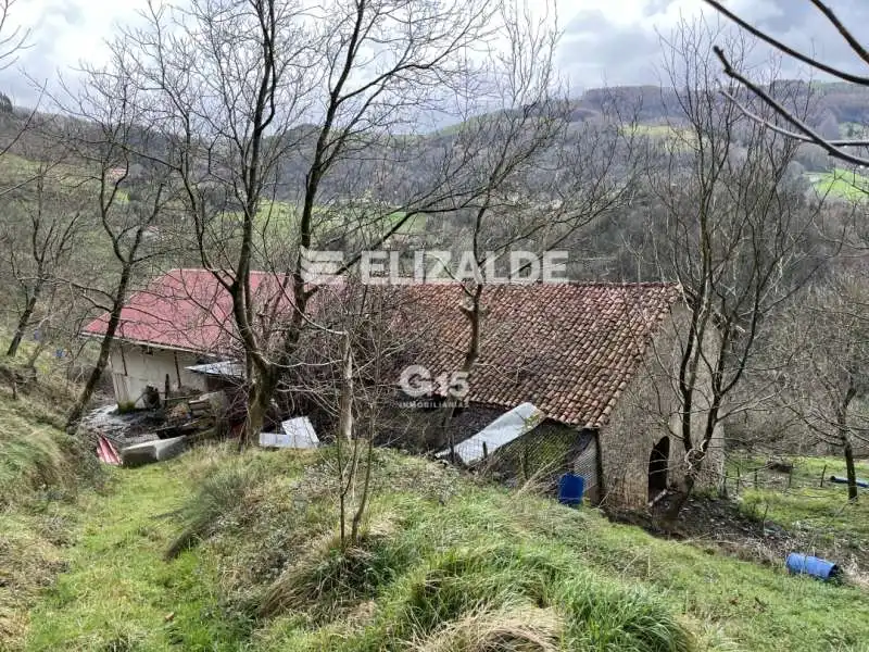 Land for sale in Errezil