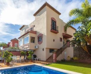 Exterior view of Single-family semi-detached to rent in Marbella  with Air Conditioner, Terrace and Swimming Pool