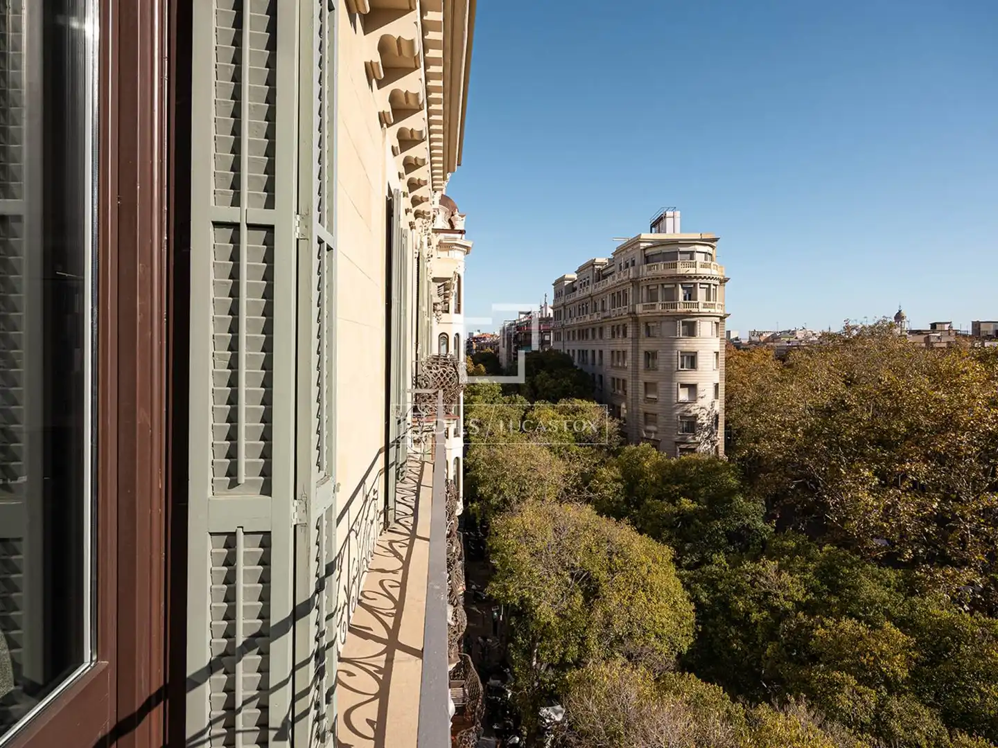 Vista exterior de Piso en venta en Barcelona con Aire acondicionado, Calefacción y Parquet