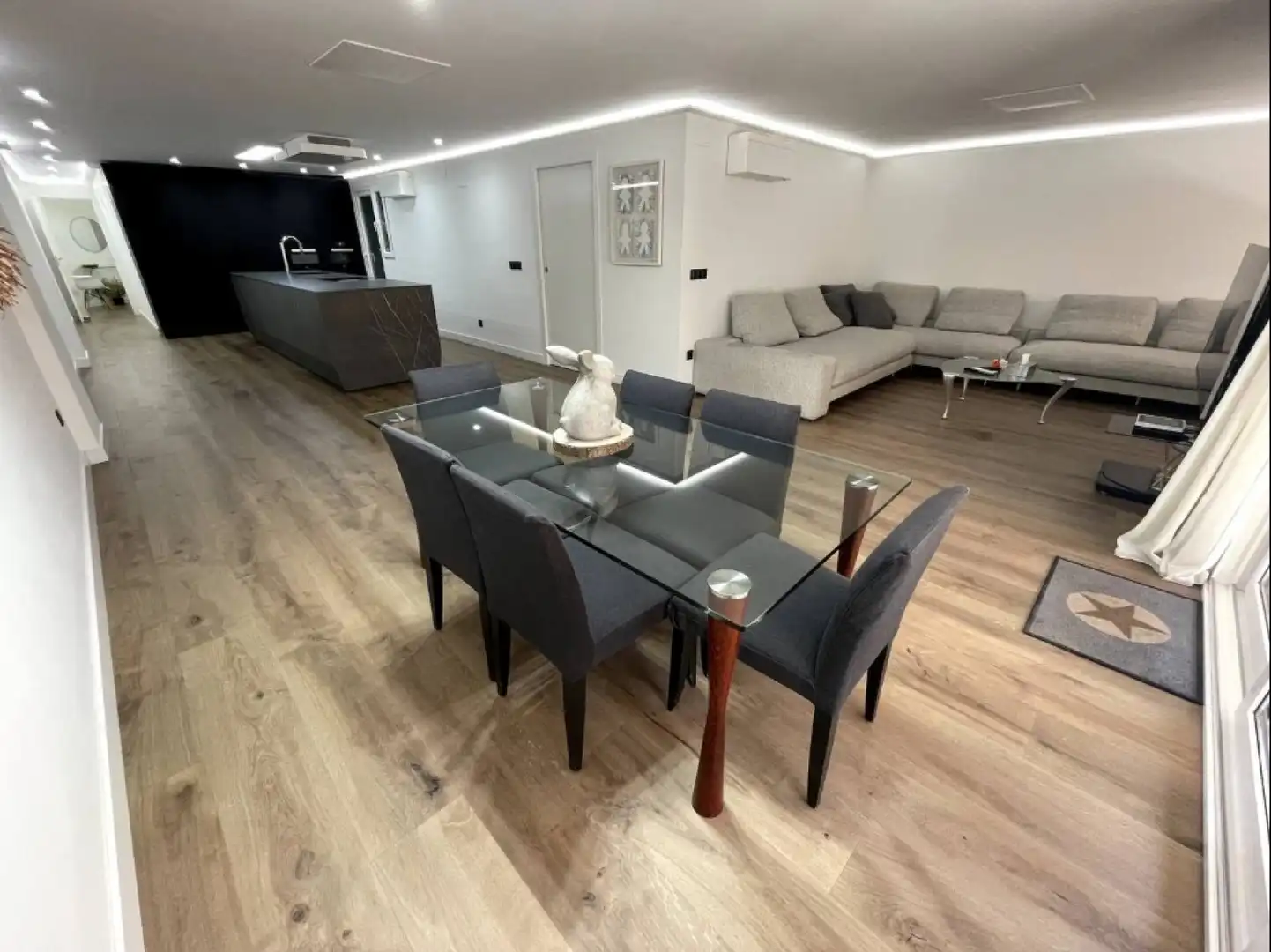 Comedor de Piso en venta en Valencia con Aire acondicionado, Calefacción y Balcón