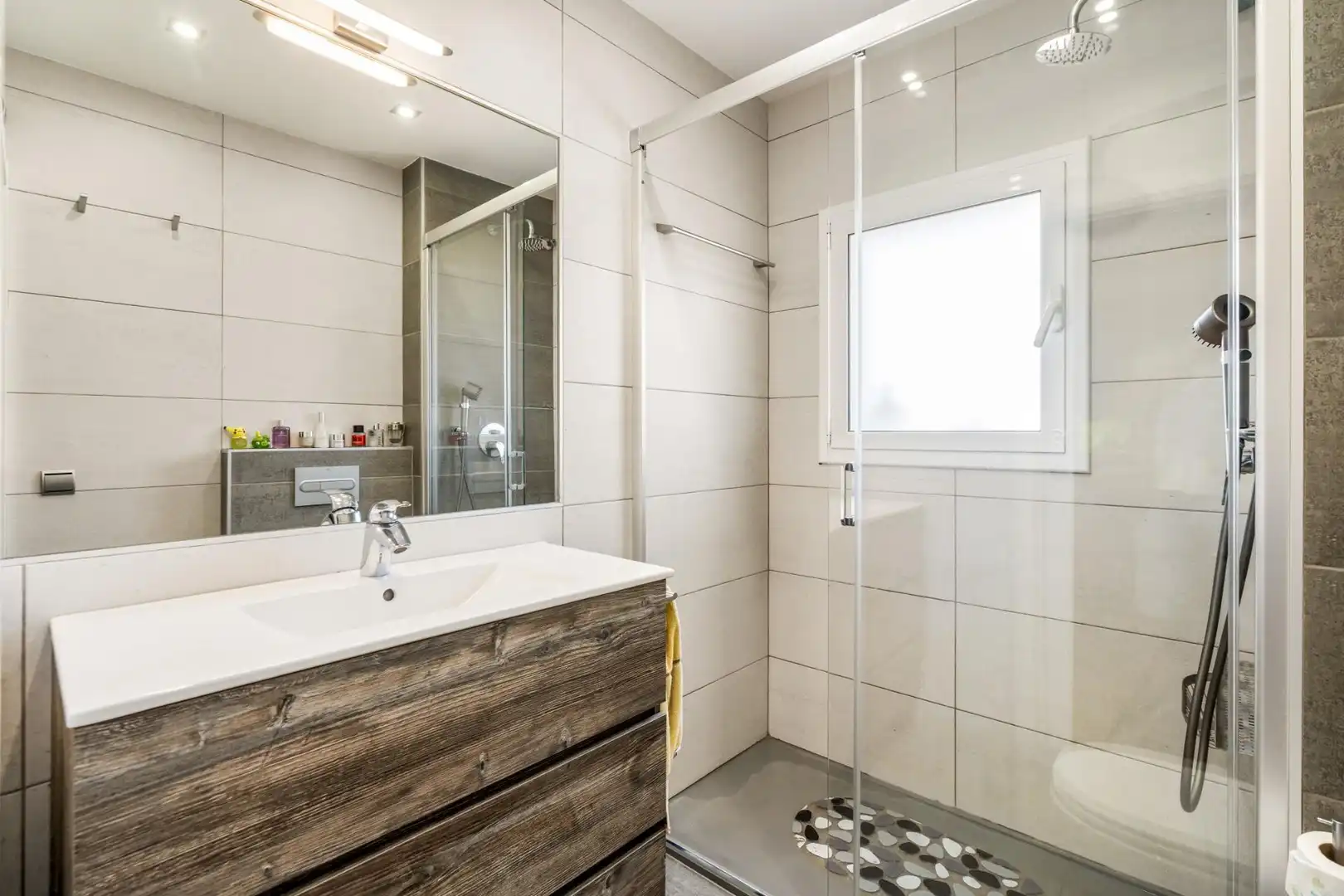 Baño de Piso en venta en Martorelles con Aire acondicionado, Calefacción y Parquet