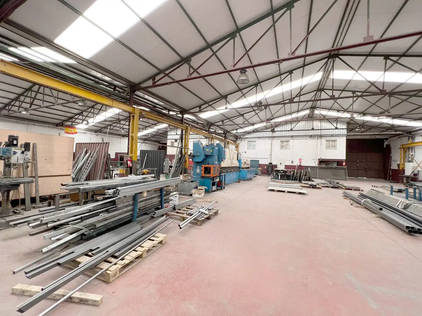 Nave industrial en venta en Humanes de Madrid