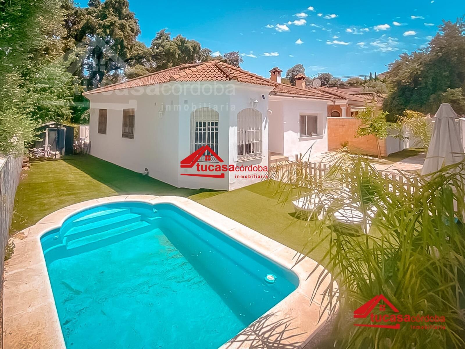 Piscina de Casa o xalet en venda en  Córdoba Capital amb Aire condicionat, Calefacció i Jardí privat