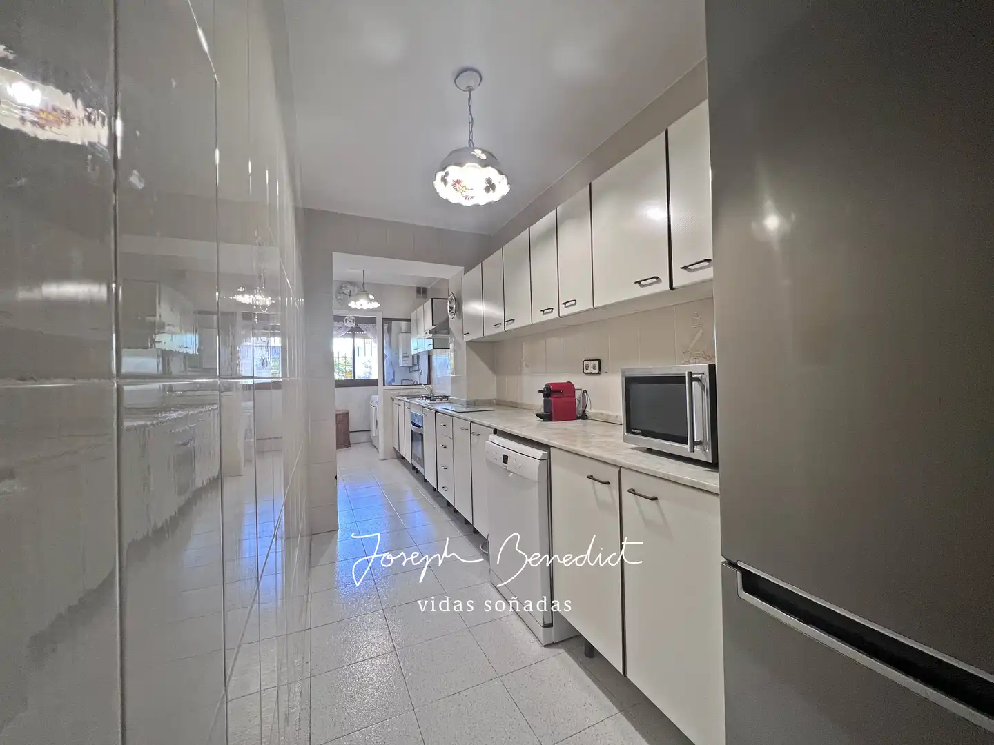 Cocina de Piso en venta en Castelldefels con Terraza, Horno y Balcón