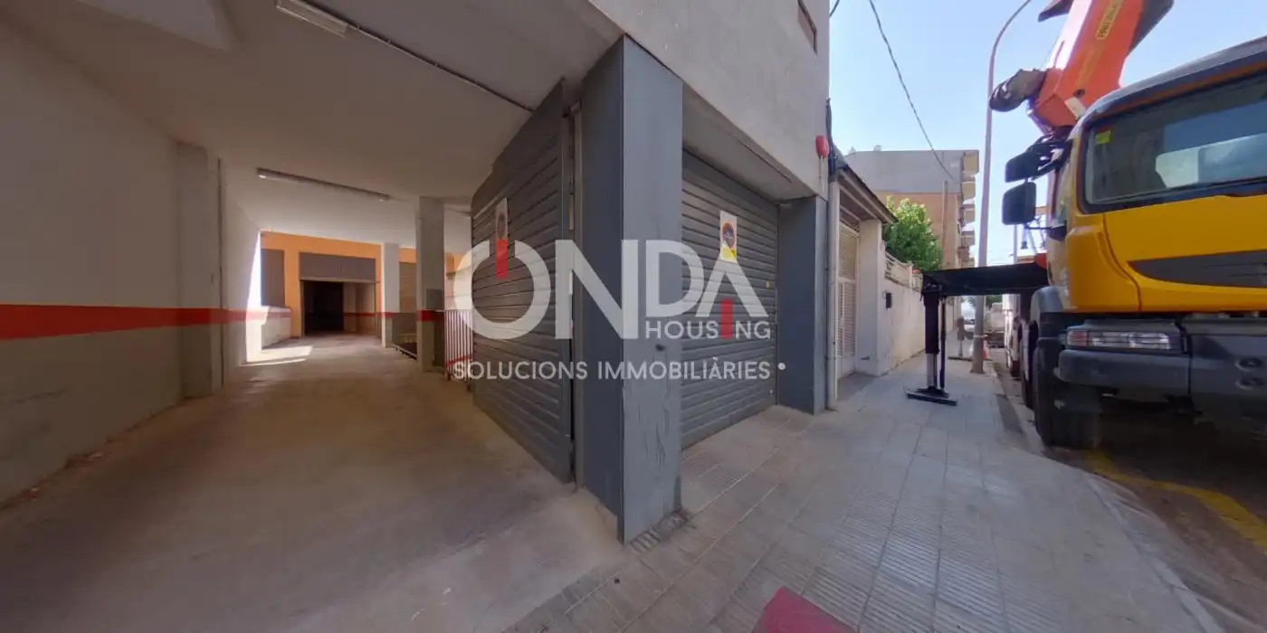 Garage zum Verkauf in Calle de Sant Jordi, Tremp