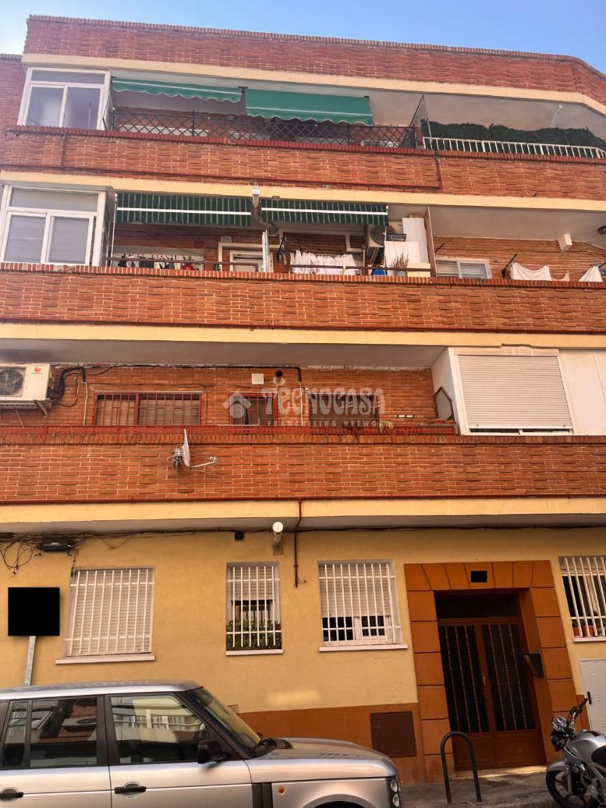 Vista exterior de Piso en venta en  Madrid Capital con Aire acondicionado, Calefacción y Terraza