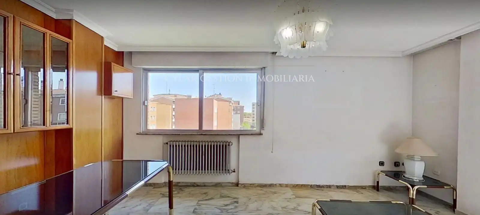 Sala de estar de Piso en venta en Salamanca con Calefacción, Terraza y Piscina