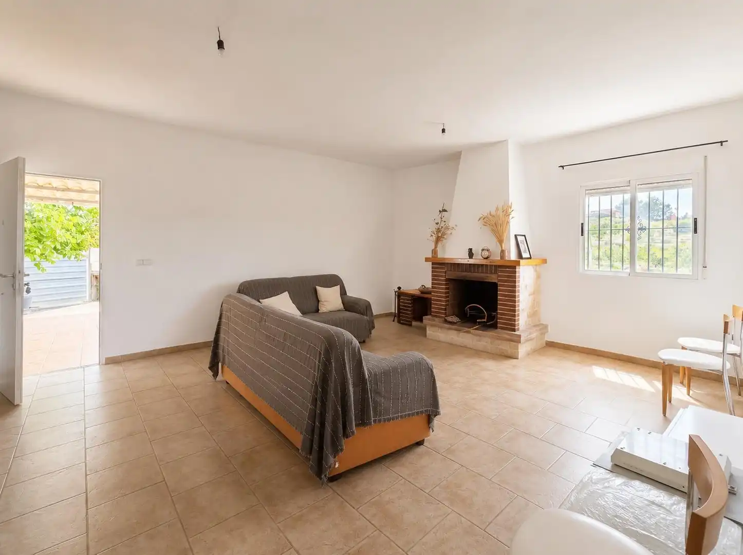 Living room of Houses for sale in Novelda  with Private garden, Storage room and Swimming Pool