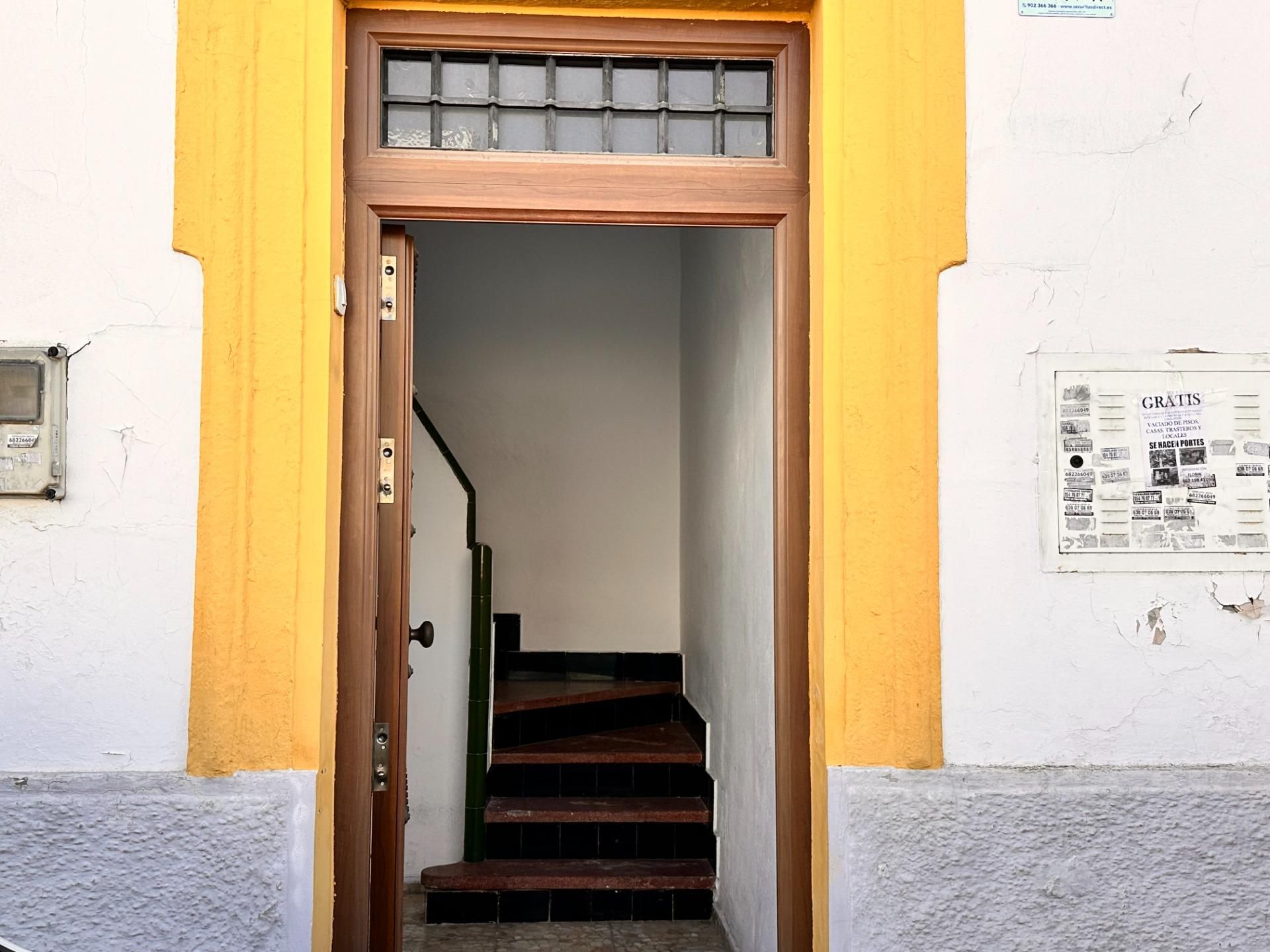 Casa adosada en venda a Cruz Roja, Macarena