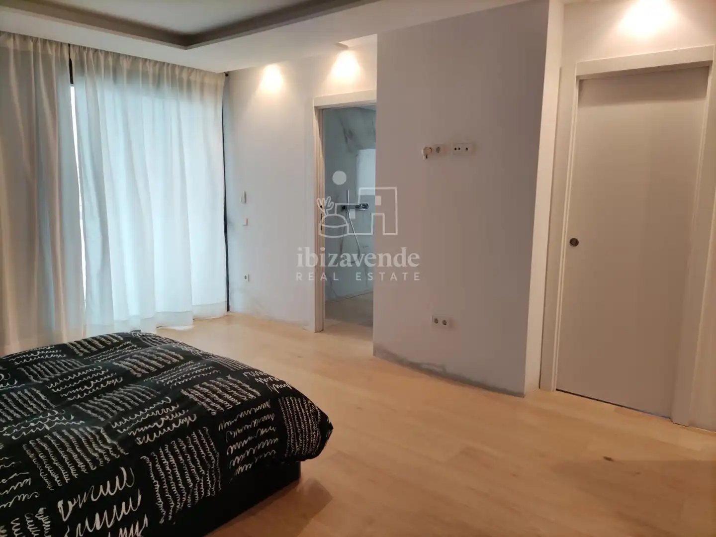 Dormitori de Casa o xalet en venda en Santa Eulària des Riu amb Aire condicionat, Calefacció i Jardí privat