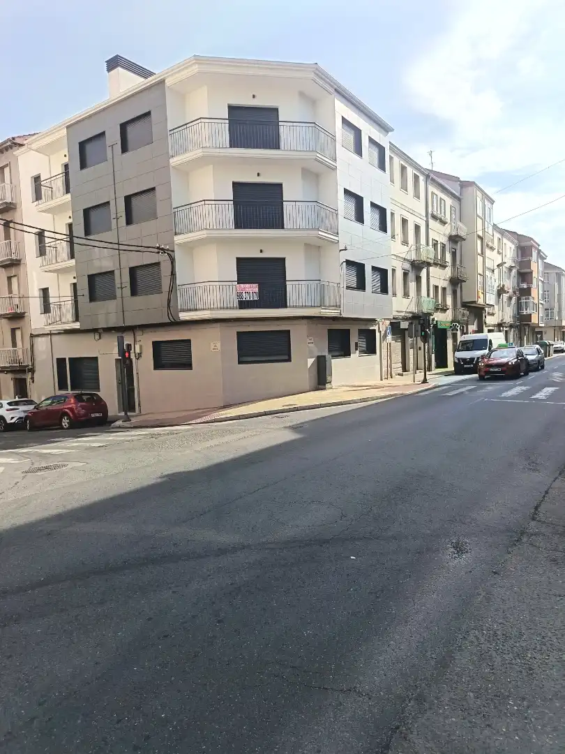 Pis en venda a Rúa Río Navea, 36, Ventiun