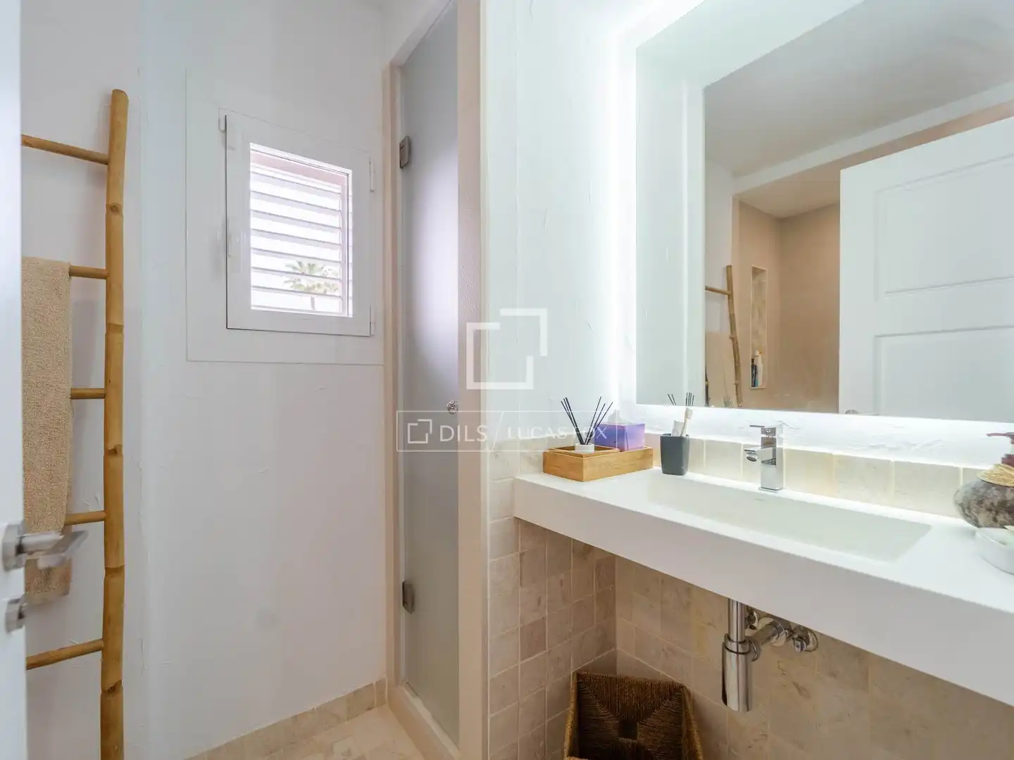Bathroom of Houses for rent in L'Eliana  with Air Conditioner, Heating and Private garden