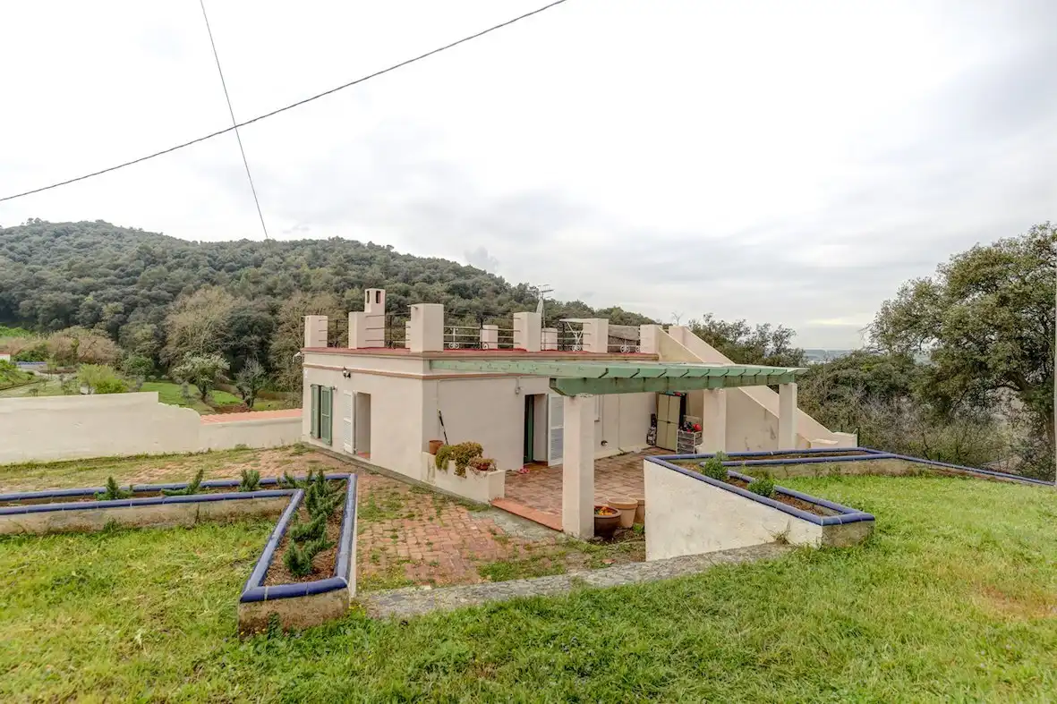 Außenansicht von Country house zum Verkauf in Llinars del Vallès mit Klimaanlage, Heizung und Abstellraum