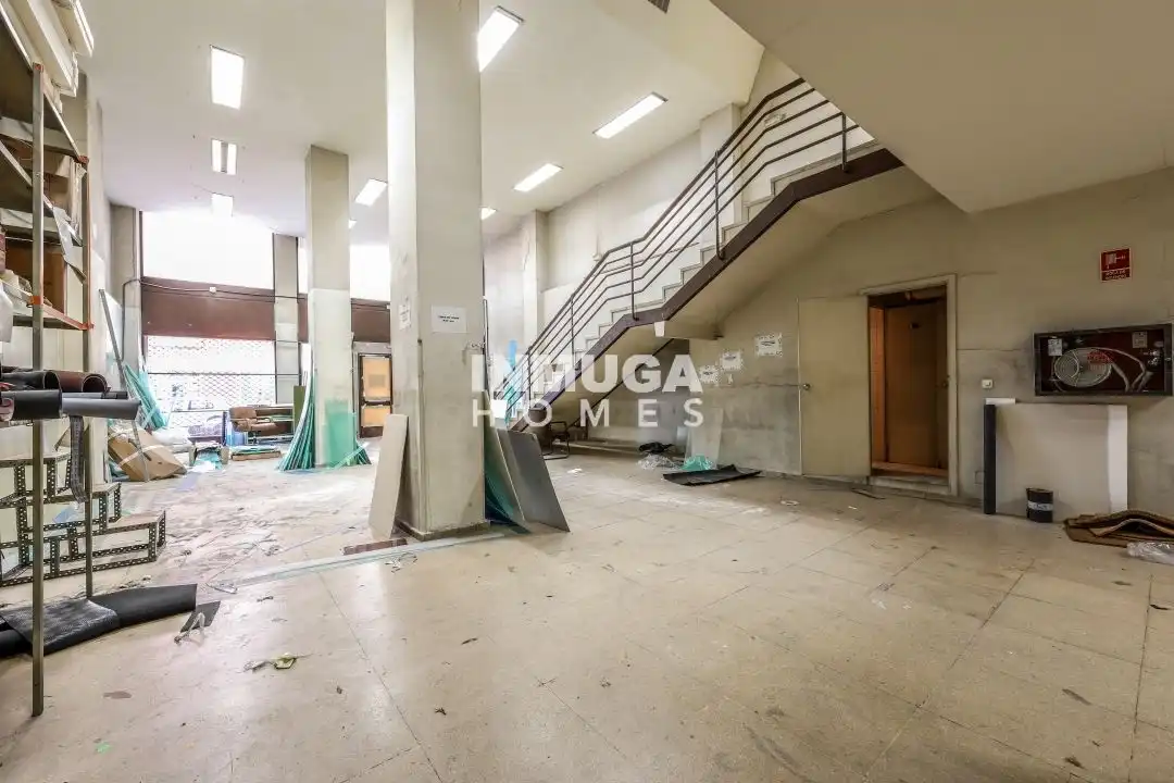 Commercial properties for sale in Madrid  with Air Conditioner