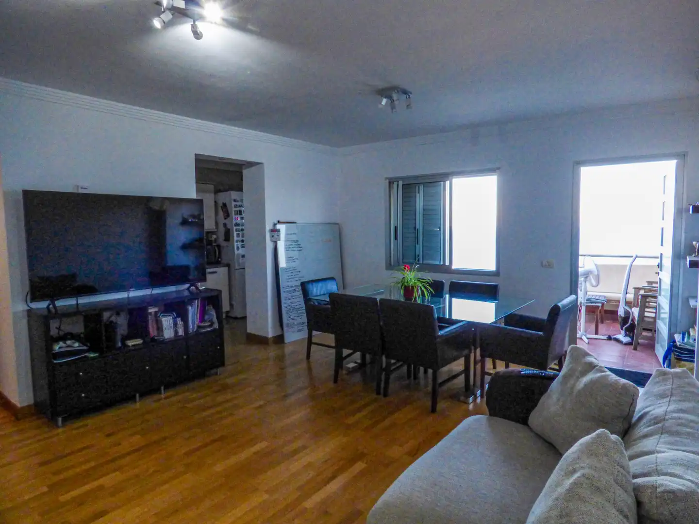 Sala d'estar de Casa adosada en venda en El Rosario amb Parquet, Forn i Rentadora