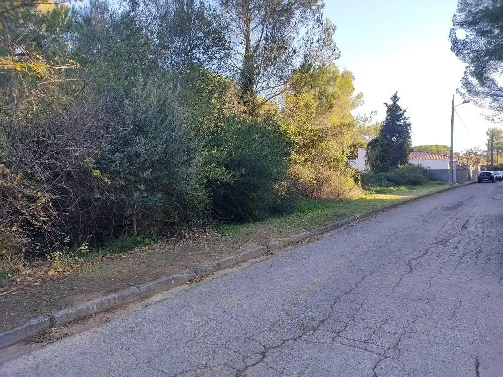 Terreno residencial en venta en Carrer Cirerer, imagen 2