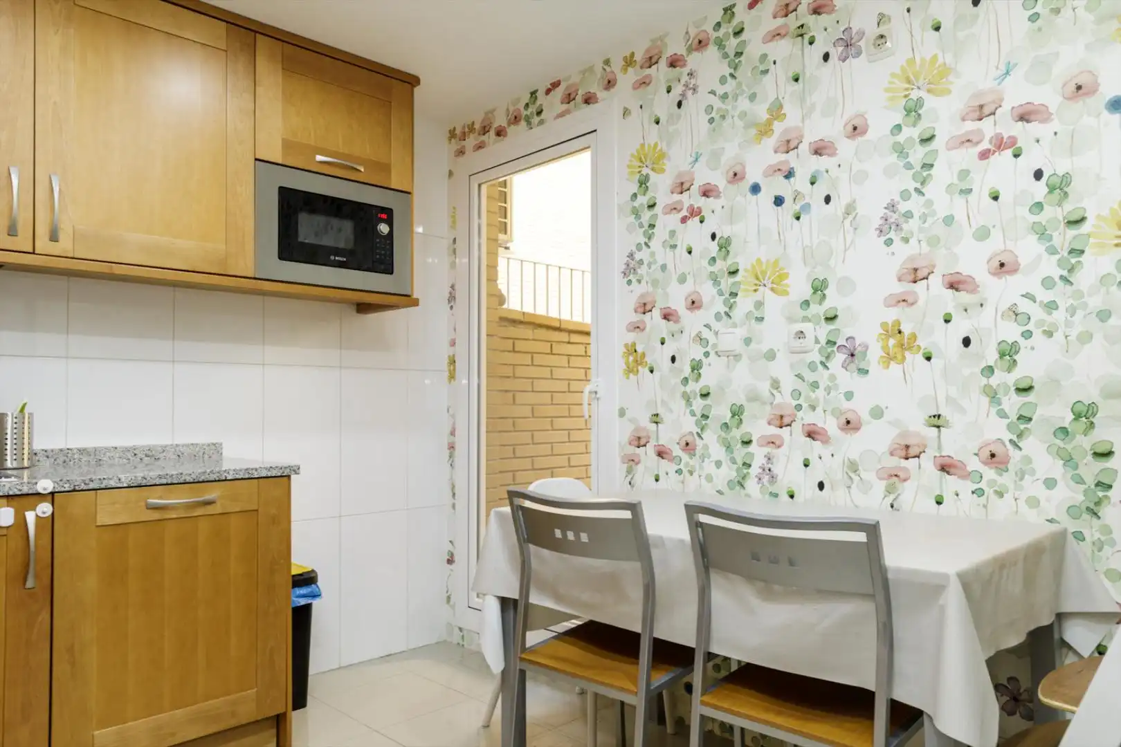 Kitchen of Flat for sale in Zaragoza  with Terrace, Storage room and Swimming Pool
