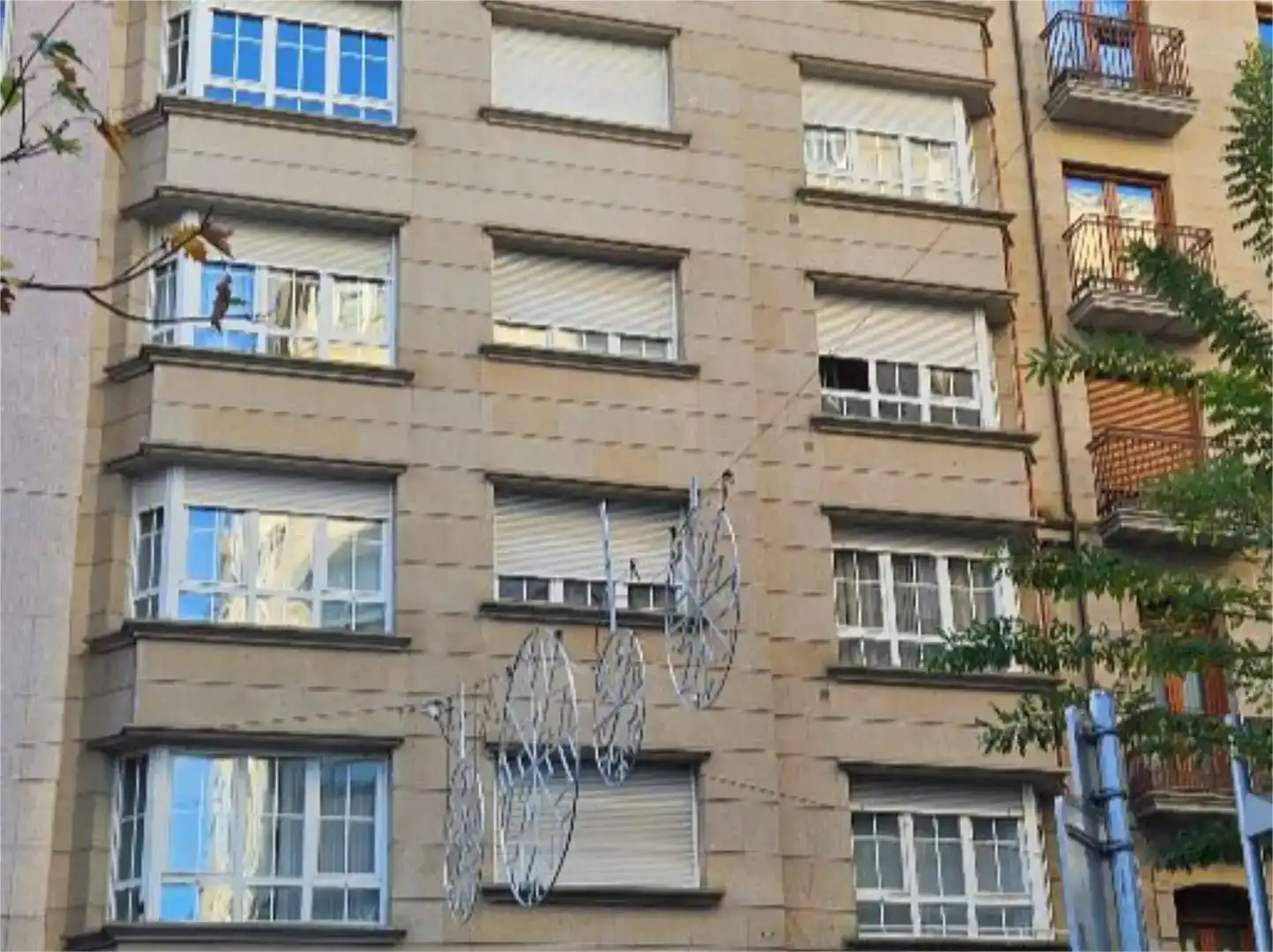 Vista exterior de Pis en venda en Pontevedra Capital 