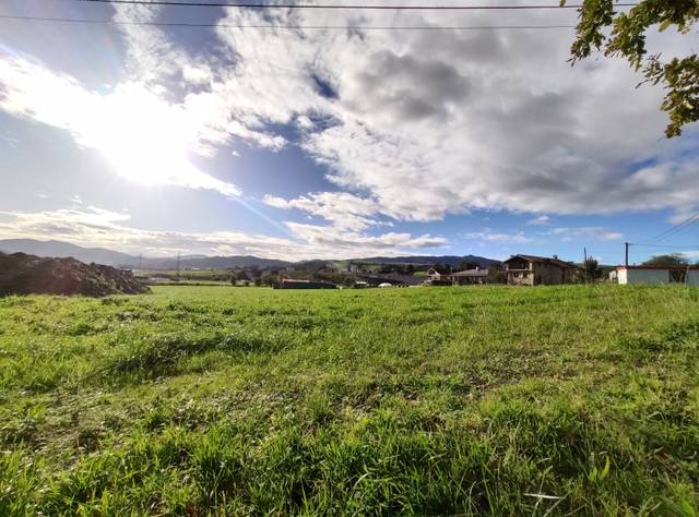 Terreno residencial en Venta en Zurita - Bº EL PUENTE en Oruña