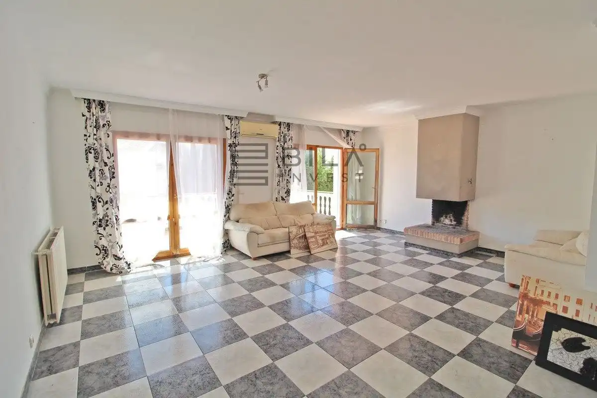 Chalet con piscina en venta en Calahonda, imagen 11