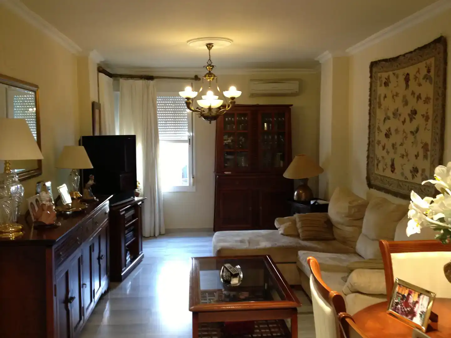 Living room of Detached homes for rent in Castilleja de la Cuesta, Sevilla